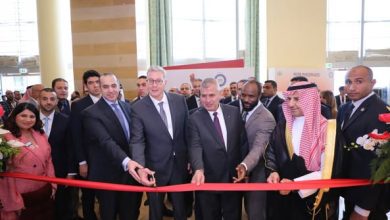صورة وزير البترول يفتتح المعرض المصاحب لمنتدى مصر للتعدين