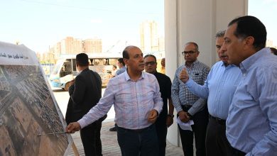 صورة رئيس الوزراء يتفقد مشروع إنشاء محور السادات “كوبري 45” بالإسكندرية