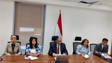 صورة نائب وزير الخارجية يعقد اجتماعات مع “الوطنية للانتخابات” استعدادا لانتخابات الشيوخ في الخارج