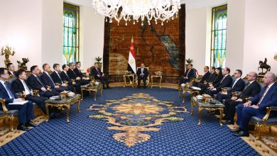 صورة الرئيس السيسي يعرب عن تطلع مصر لجذب المزيد من الاستثمارات الصينية