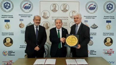 صورة المهندسين العرب يوقع مذكرة تعاون مع الاتحاد الروسى للتبادل العلمى والتكنولوجي