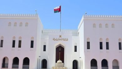صورة سلطنة عُمان تشيد وترحّب بالإعلان التاريخي للرئيس الفرنسي عزم بلاده الاعتراف بدولة فلسطين