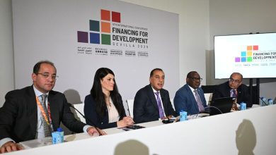 صورة مدبولي: الحكومة تسعى للحفاظ على المسار التنازلي لنسبة الدين من الناتج المحلي الإجمالي