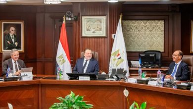 صورة محافظ البنك المركزي المصري يبحث أوجه التعاون المشترك مع “الأوروبي لإعادة الإعمار والتنمية”