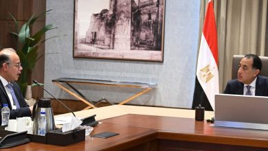 صورة مدبولي يبحث مع رئيس الرقابة المالية عددا من ملفات عمل الهيئة
