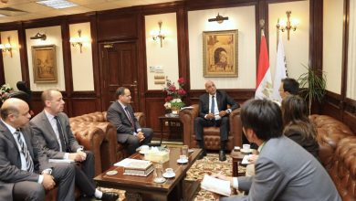 صورة رحمي : نعمل على نقل الخبرة اليابانية للمشروعات الصناعية المصرية