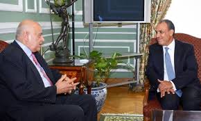 صورة وزير الخارجية يشدد على دعم مصر الكامل لوحدة الأراضي الفلسطينية في قطاع غزة والضفة الغربية