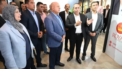 صورة وزير الصناعة: نتطلع لتحقيق الاكتفاء الذاتي للسوق المحلية من منتجات البورسلين