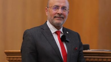 صورة د. محمد أنور: قفزة تاريخية.. 41 مصنعًا و12 ألف منتج يضعون مصر على خريطة المكملات عالميًا