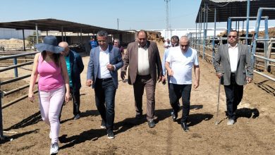 صورة وزير الزراعة اللبناني يتفقد المشروعات التنموية بالإسكندرية والنوبارية