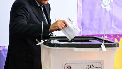 صورة رئيس الوزراء يدلي بصوته ويدعو جموع الناخبين للمشاركة الفاعلة في انتخابات مجلس الشيوخ 2025