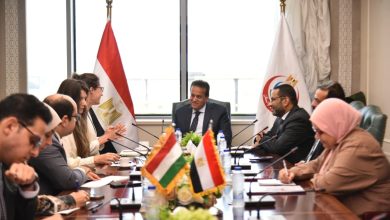 صورة وزير الصحة يبحث مع سفيرة المجر بالقاهرة تعزيز التعاون الصحي