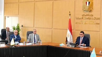 صورة وزير الاسكان يتابع تخصيص الوحدات السكنية للموظفين المنتقلين للعمل بالعاصمة الإدارية الجديدة