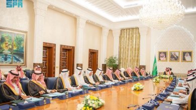 صورة مجلس الوزراء السعودى برئاسة ولي العهد  يجدد دعم حل الدولتين ويدين الممارسات الإسرائيلية بالأقصى