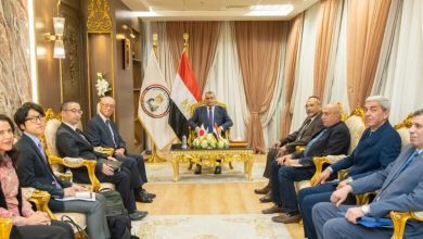 صورة وزير الإنتاج الحربي يبحث مع السفير الياباني بالقاهرة سبل التعاون المشترك  في مجالات التصنيع
