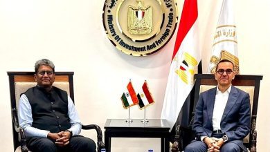 صورة الخطيب يبحث فرص زيادة الاستثمارات الهندية في مصر