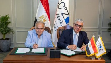 صورة باستثمارات 4 ملايين دولار… اقتصادية قناة السويس تتعاقد على مشروع “مارينيرو” اليوناني للملابس الجاهزة