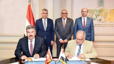 صورة مصر وتركيا توقعان اتفاق لإنتاج طائرات مسيرة ذات إقلاع وهبوط عمودي