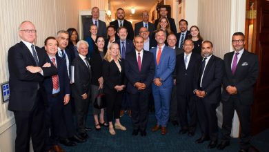 صورة وزير الخارجية يلتقي قيادات غرفة التجارة الأمريكية