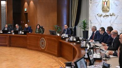 صورة رئيس الوزراء يتابع تنفيذ مُخرجات اللجنة الاستشارية للتنمية العمرانية وتصدير العقار