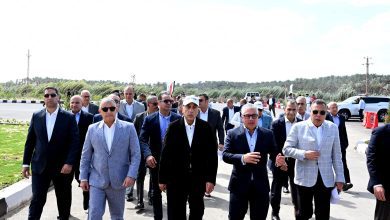 صورة رئيس الوزراء يفتتح محطة ومأخذ المياه بالقنطرة غرب الصناعية بتكلفة قدرها 475.8 مليون جنيه مصري