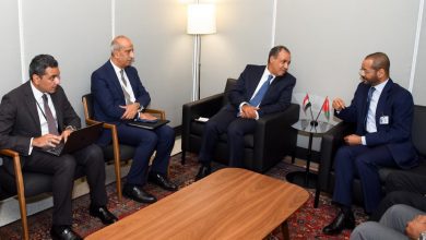 صورة وزير الخارجية يلتقي نظيره العُماني على هامش أعمال الجمعية العامة للأمم المتحدة