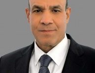 صورة وزير الخارجية : فوز الدكتور خالد العناني بمنصب مدير عام اليونسكو يعكس مكانة مصر الريادية