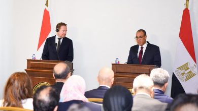 صورة وزير الخارجية يُجري مشاورات سياسية مع نظيره الهولندي