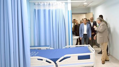 صورة رئيس الوزراء يتفقد مشروع مستشفى “طوخ” المركزي