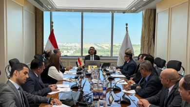 صورة وزير التموين يتابع من غرفة العمليات المركزية استقرار الأسواق وتوافر السلع بعد تطبيق الأسعار الجديدة للمنتجات البترولية