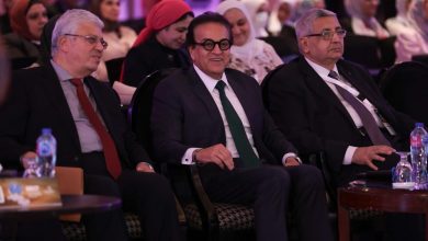 صورة وزيرا الصحة والتعليم العالي يفتتحان المؤتمر العلمي الدولي الـ66 للجمعية المصرية للأمراض الصدرية والدرن