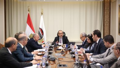 صورة شيمي يجتمع بالرؤساء التنفيذيين للشركات القابضة لمتابعة موقف تطبيق نظام “ERP”