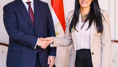 صورة وزيرة التخطيط تبحث مع السفير الجزائري بالقاهرة استعدادات انعقاد الدورة التاسعة للجنة العليا المشتركة