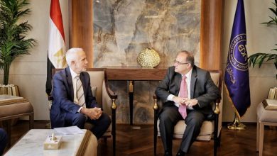 صورة الدواء المصرية تستقبل وفدًا من الصحة العالمية لتعزيز التعاون في مجال الرقابة الدوائية