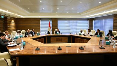 صورة مدبولي يلتقي عدداً من وزراء الصحة والتعليم ببعض الدول المشاركة في المؤتمر العالمي للسكان والصحة والتنمية البشرية