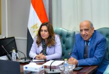 صورة وزيرا الكهرباء والتنمية المحلية يبحثان التنسيق والعمل المشترك