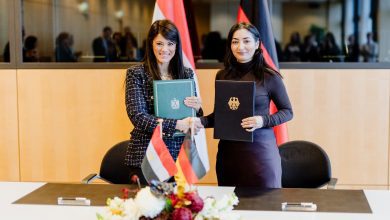 صورة مصر وألمانيا توقعان اتفاقيات بقيمة 294.5 مليون يورو تعادل نحو (16 مليار جنيه)