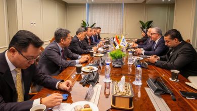 صورة • رئيس اقتصادية قناة السويس يبحث تعزيز التعاون مع شركة الهندسة البحرية الصينية (CHEC) في مشروعات الموانئ والبنية التحتية