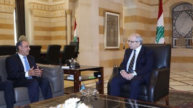صورة وزير الخارجية: تعزيز دور الدولة وتمكين مؤسساتها الشرعية الطريق الافضل لاستعادة الاستقرار ومعالجة التحديات بلبنان
