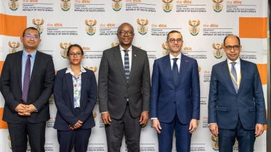 صورة وزير الاستثمار يبحث التعاون بين مصر وتجمع “الساكو” بمجال السيارات