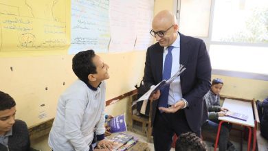 صورة وزير التعليم يفاجئ مدارس البدرشين والصف بالجيزة لمتابعة انضباط سير العملية التعليمية