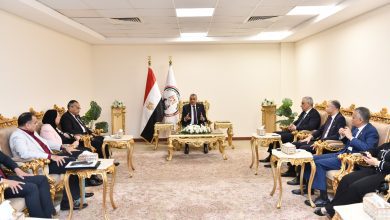 صورة وزير الإنتاج الحربي: “إيديكس” يبعث برسالة حول مدى التقدم التكنولوجي للصناعات العسكرية الوطنية وبأن مصر آمنة ومستقرة