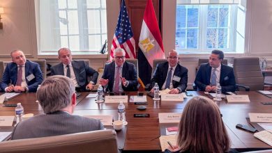 صورة رئيس اقتصادية قناة السويس يواصل جولته الترويجية بلقاءات مكثفة مع كبرى الكيانات الاقتصادية بالعاصمة واشنطن
