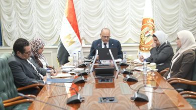 صورة وزير العمل يعقد اجتماعًا مع مسؤولي البنك الدولي لبحث الملفات ذات الاهتمام المشترك