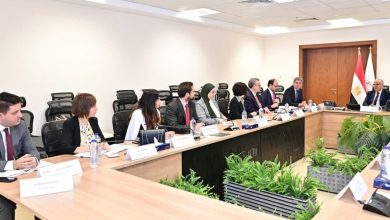 صورة وزير الري يلتقي ممثلي بنك الاستثمار الأوروبي لبحث التعاون في عدد من المشروعات