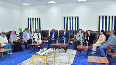 صورة محافظ الأقصر يلتقي وفد «جايكا» بمكتبة مصر العامة بالأقصر ويشيد بدورها الثقافي والتدريبي