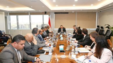 صورة وزير الإسكان يستقبل وفد من بنك الاستثمار الأوروبي EIB لبحث تعزيز فرص التعاون المشترك