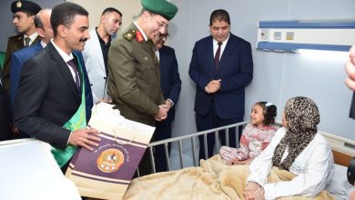 صورة “الدفاع الشعبي” تنظم زيارة لعدد من طلبة جامعة القاهرة وطلبة مدارس التأسيس العسكري لمستشفى أبو الريش للأطفال