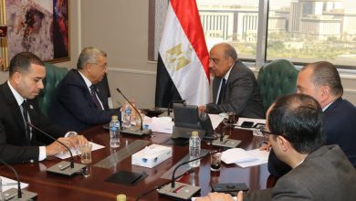 صورة وزير الكهرباء يستقبل أعضاء لجنة الطاقة والبيئة والقوى العاملة بمجلس الشيوخ للتشاور والتنسيق وجهود الوزارة في استقرار التغذية