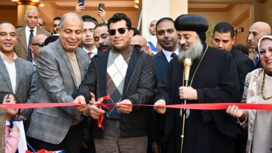 صورة وزير الشباب ومحافظ المنيا يفتتحان ملتقى التوظيف الخامس بأبوقرقاص لتوفير 4 آلاف فرصة عمل